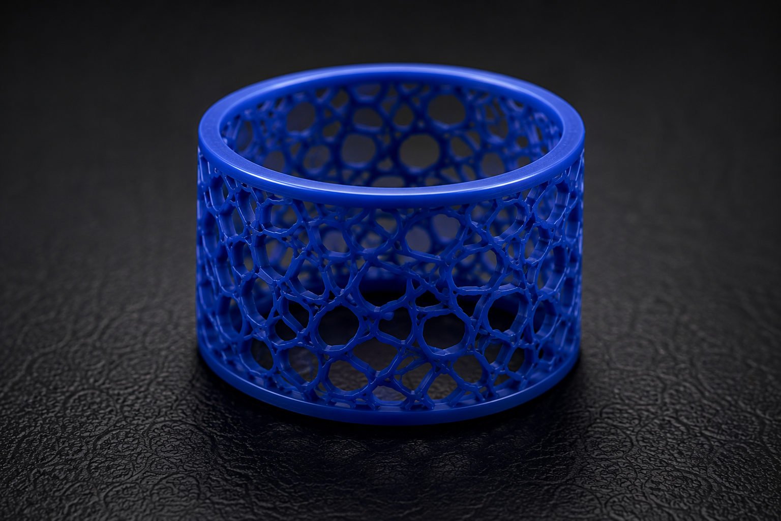 3D jewellery printing Perth - detailed honeycomb signet ring wax model